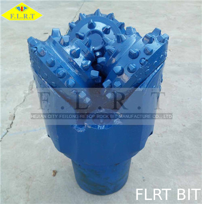İyi bir fiyat. 250mm Tricone Makaralı Uç IADC 517 Boyut Kesme Makası ile Özelleştirilmiş çevrimiçi